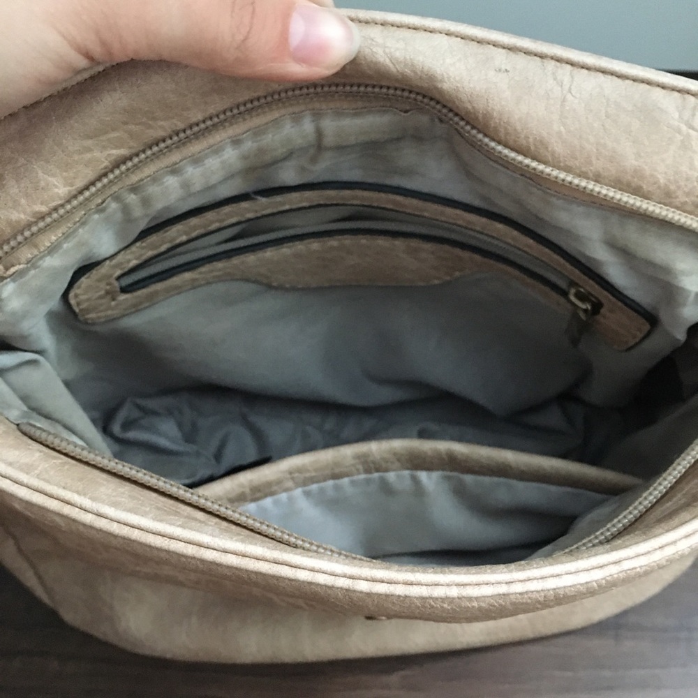 Handbag - Picture 12 of 12